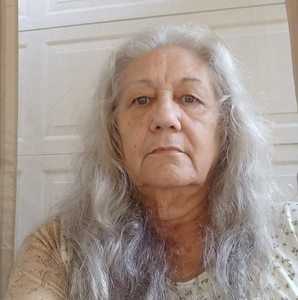 Meet your Posher, Pam